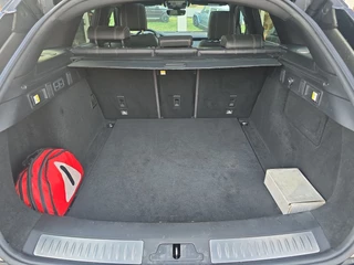 Land Rover Range Rover Velar – thumbnail 29