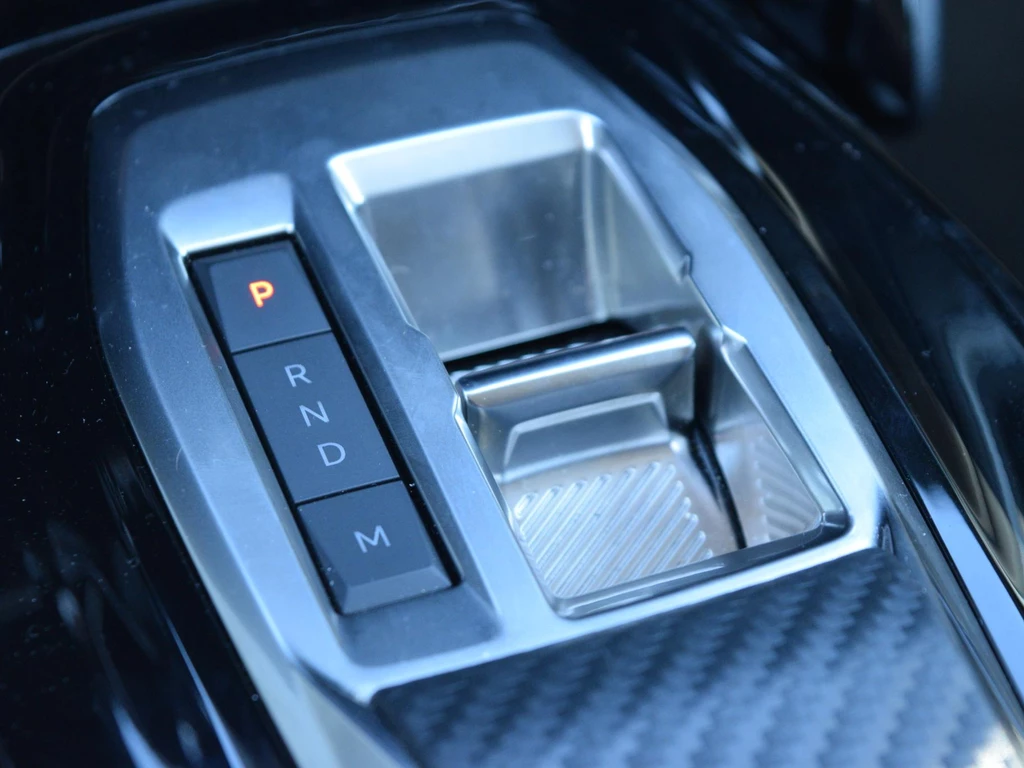 Peugeot 208 – foto 20