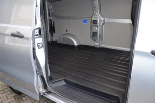 Ford Transit Custom – thumbnail 11