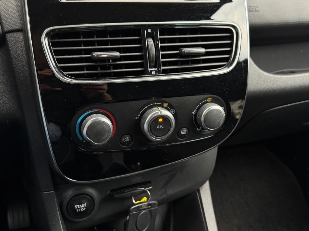 Renault Clio – foto 14