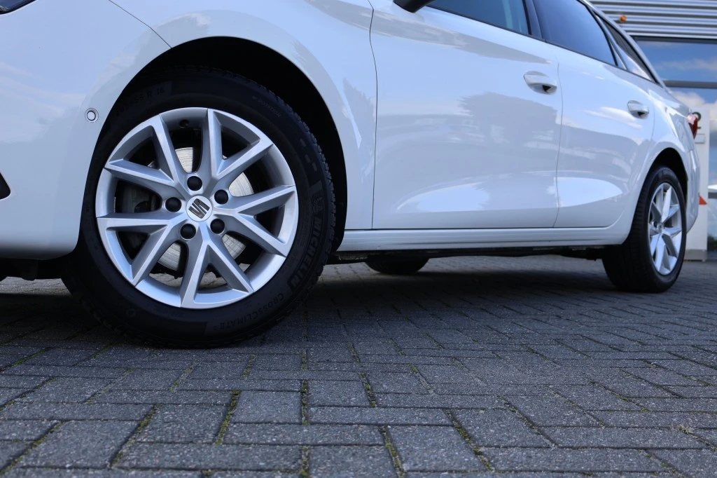 SEAT Leon – foto 14