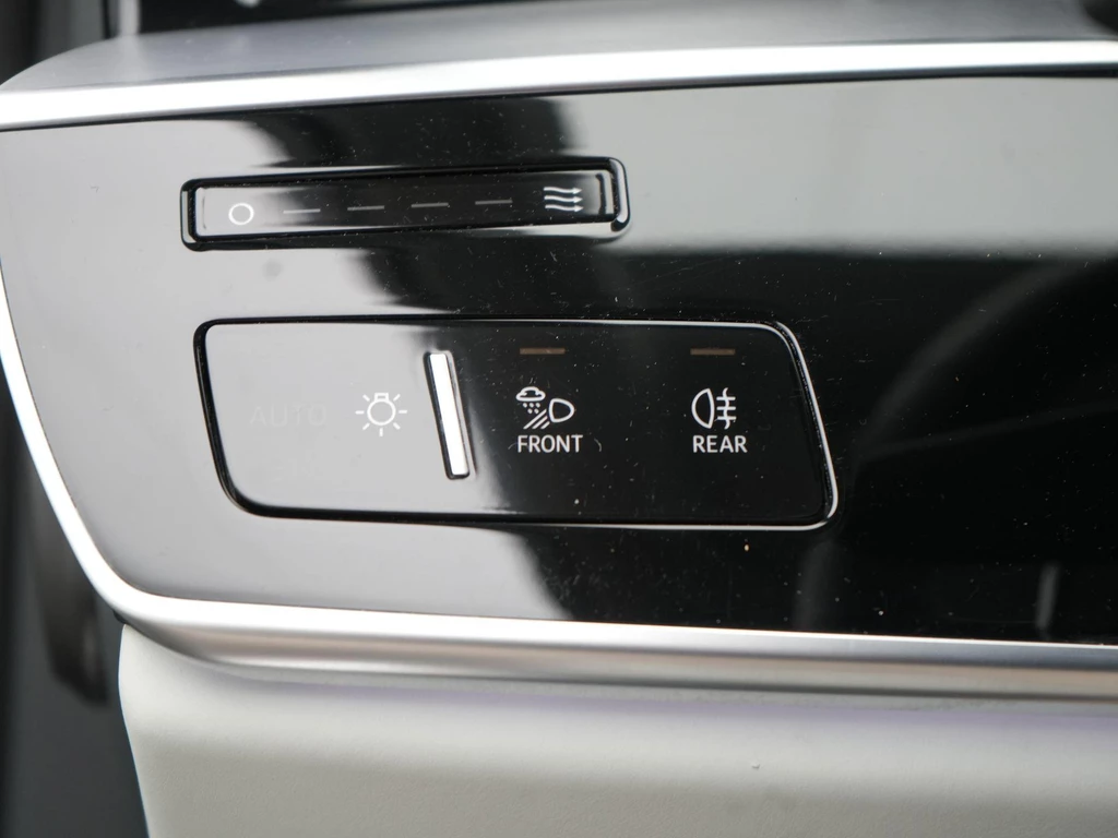 Audi A8 – foto 43