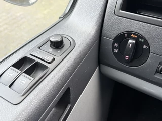 Volkswagen Transporter – thumbnail 32