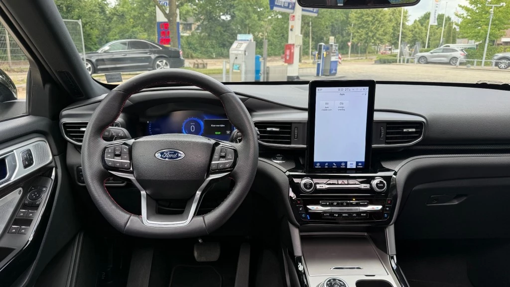 Ford Explorer – foto 10