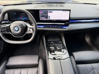 BMW i5 – thumbnail 32