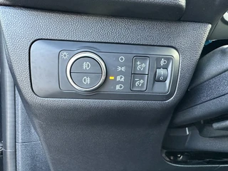 Ford Kuga – thumbnail 32