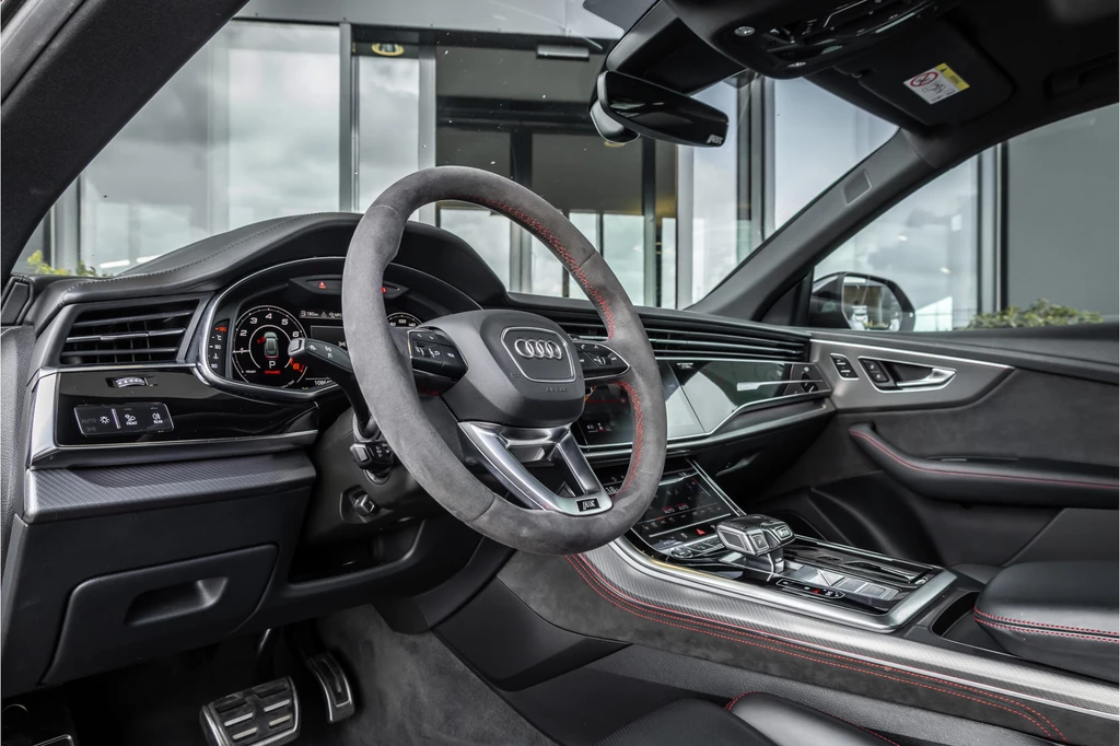 Audi RSQ8 – foto 10