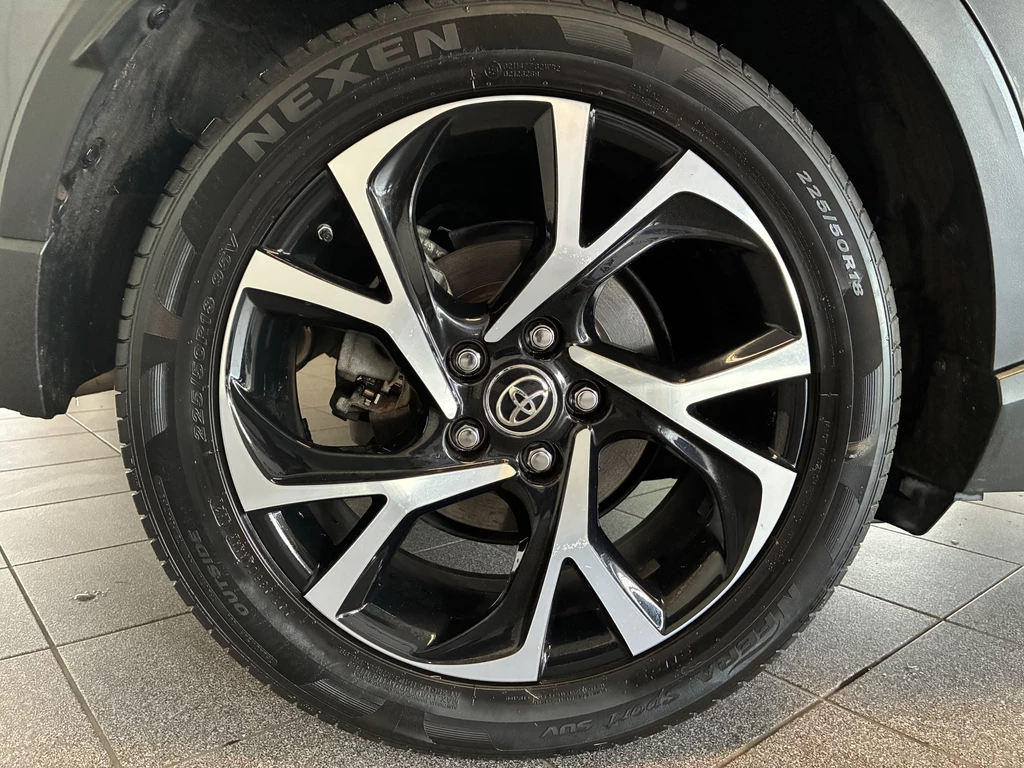 Toyota C-HR – foto 23