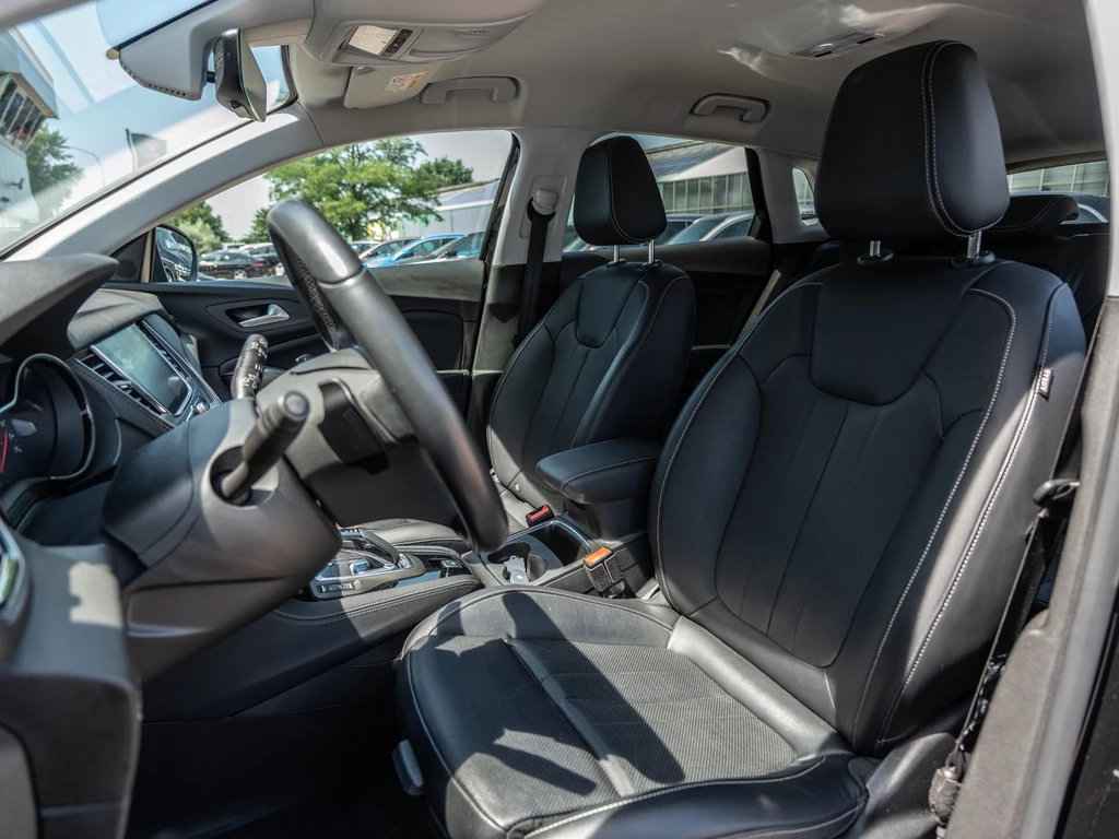 Opel Grandland – foto 16