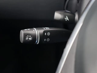 Tesla Model X – thumbnail 38