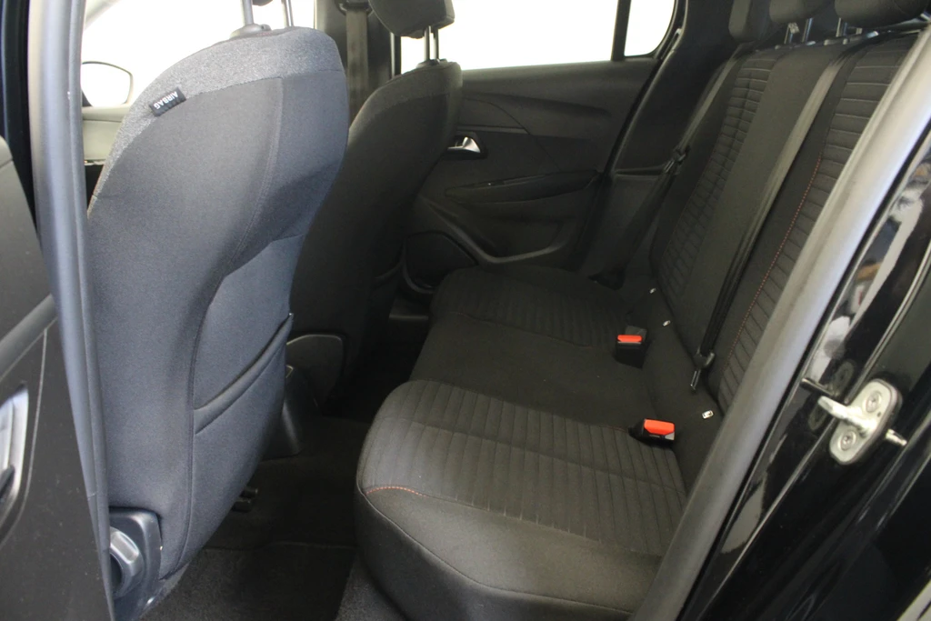 Peugeot 208 – foto 13