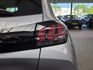 Peugeot 208 – thumbnail 11