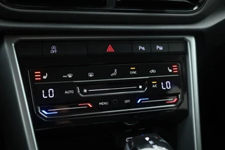 Volkswagen T-Roc – thumbnail 20