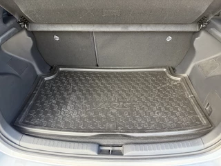 Toyota Yaris – thumbnail 35