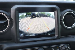 Jeep Wrangler – thumbnail 16