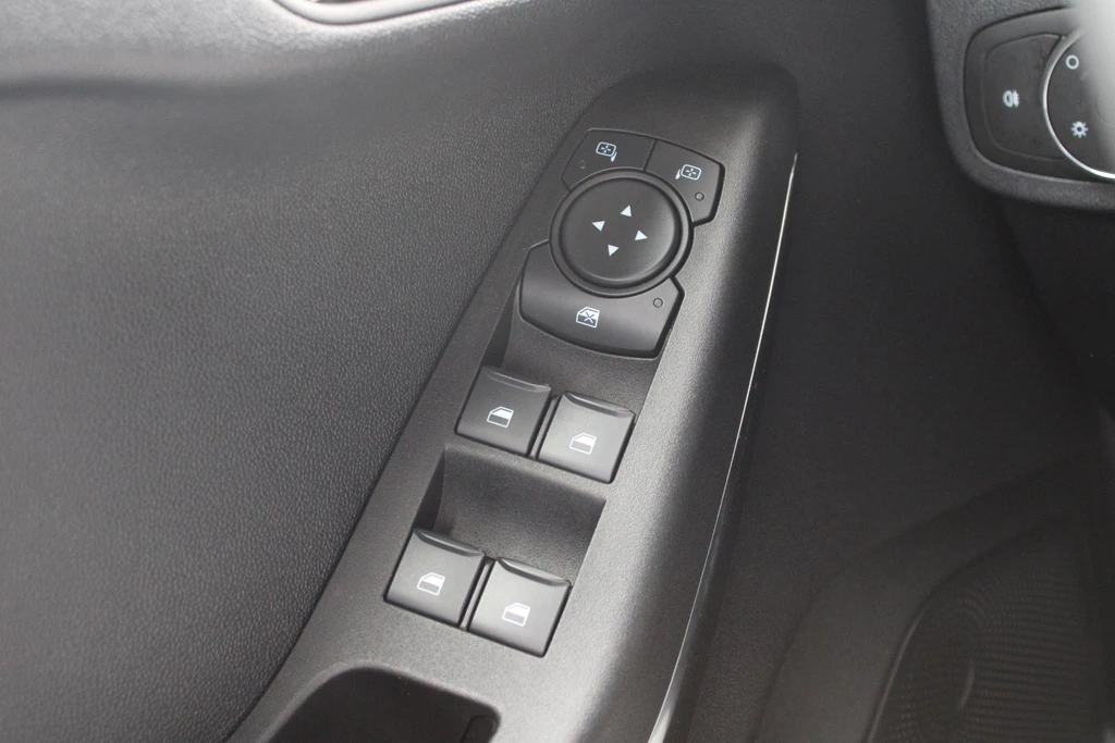 Ford Fiesta – foto 16