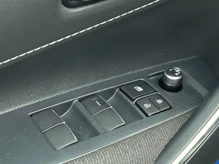 Toyota Corolla Touring Sports – thumbnail 28