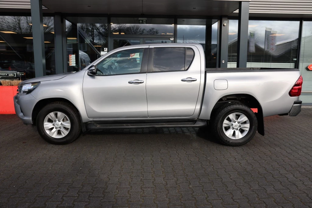 Toyota Hilux – foto 2