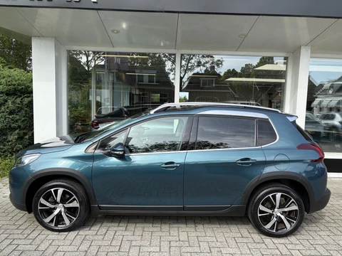 Peugeot 2008 1.2T 110pk Blue Lease Executive | Dealeronderhouden | Trekhaak | Panoramadak | Navigatie | Apple Carplay/Android Auto