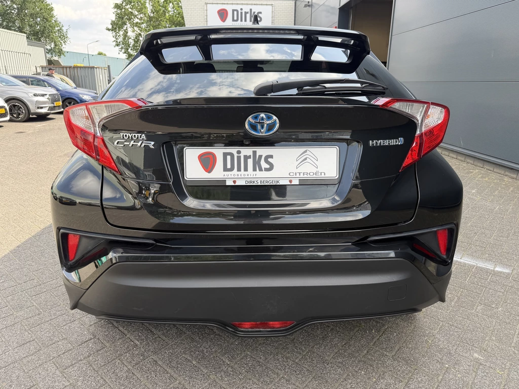 Toyota C-HR – foto 6
