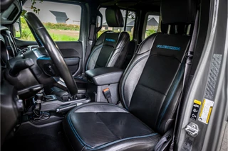 Jeep Wrangler – thumbnail 12