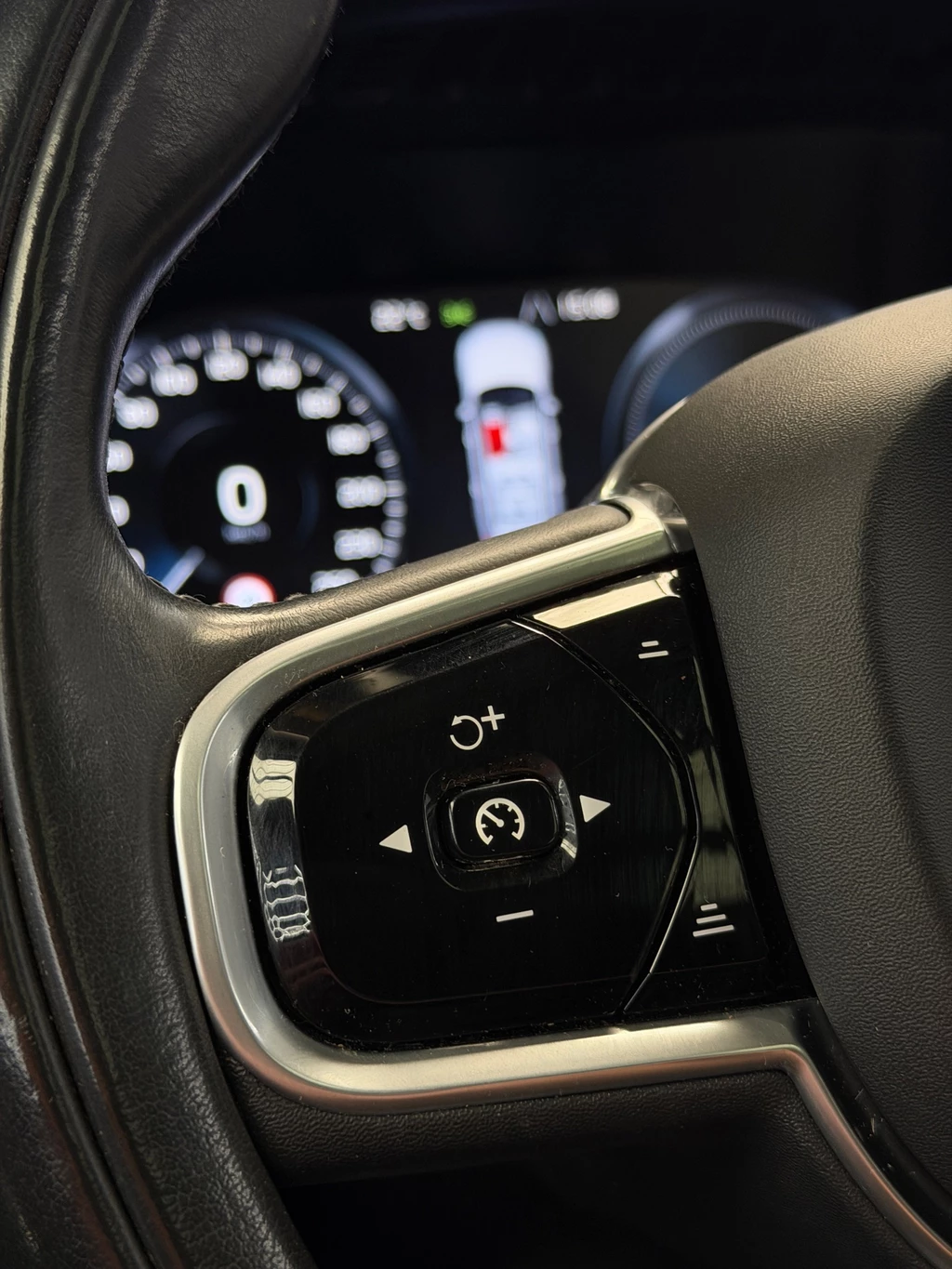 Volvo XC90 – foto 33