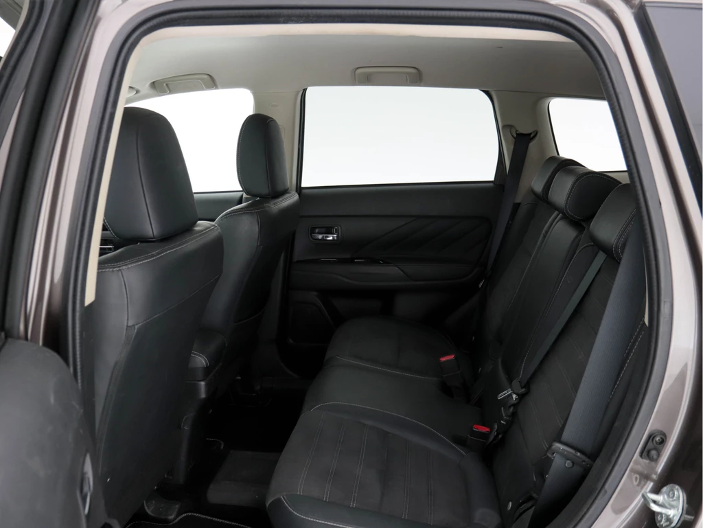 Mitsubishi Outlander – foto 9