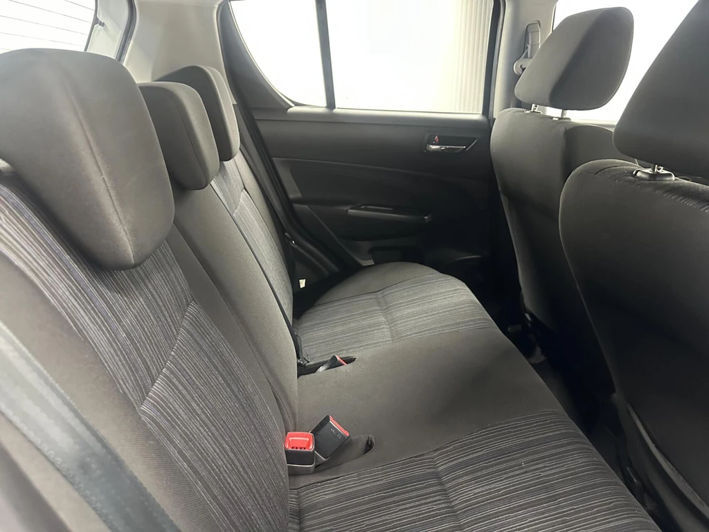 Suzuki Swift – foto 13