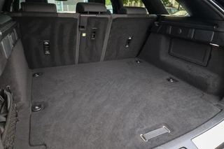 Land Rover Range Rover Velar – thumbnail 48