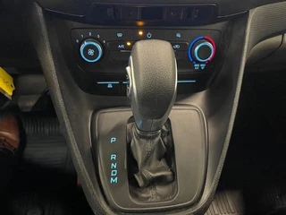 Ford Transit Connect – thumbnail 22