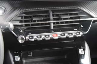 Peugeot 2008 – thumbnail 38