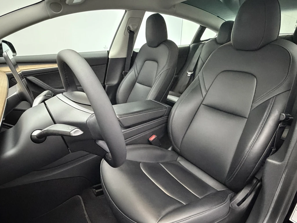 Tesla Model 3 – foto 15