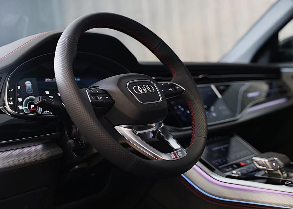 Audi Q8 – foto 20
