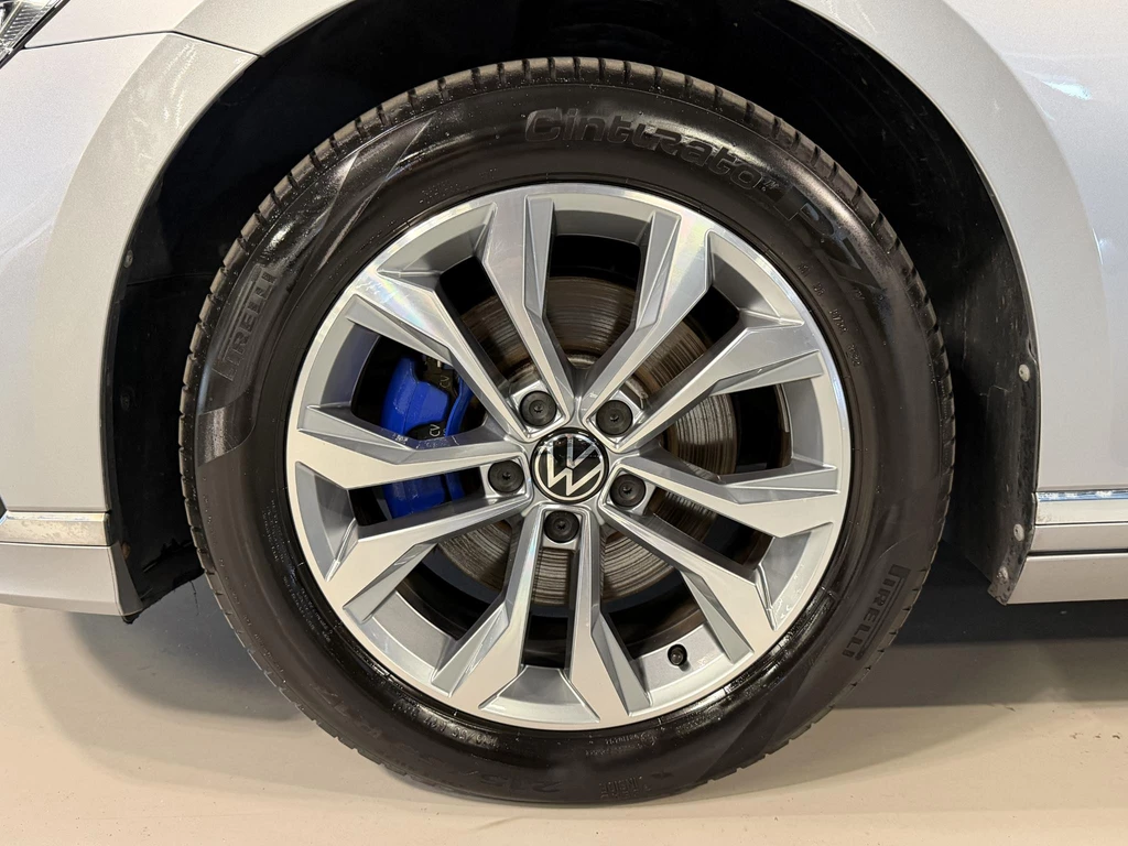 Volkswagen Passat – foto 30