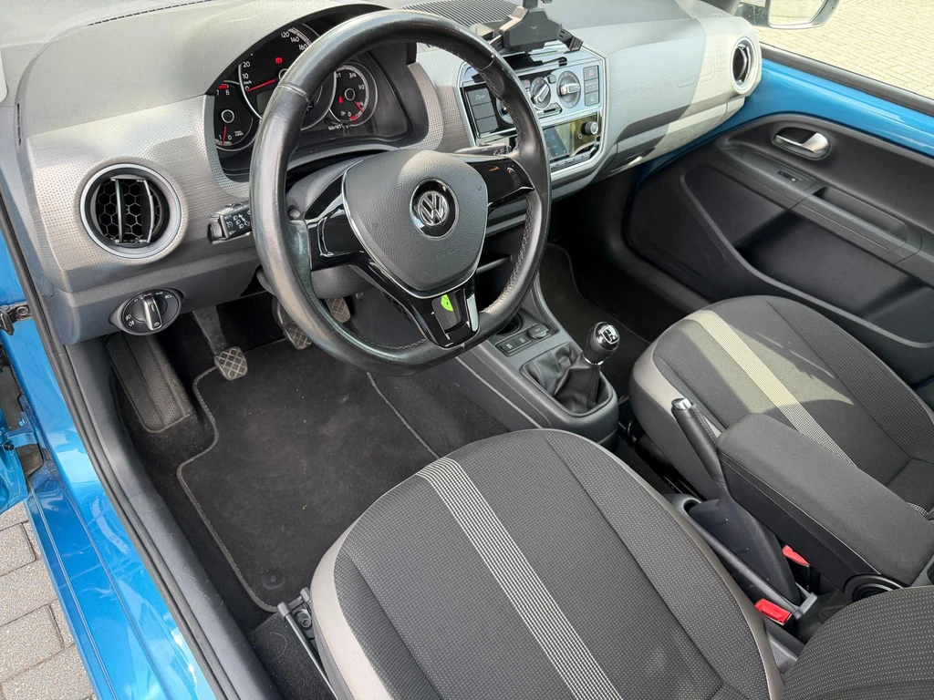Volkswagen up! – foto 14