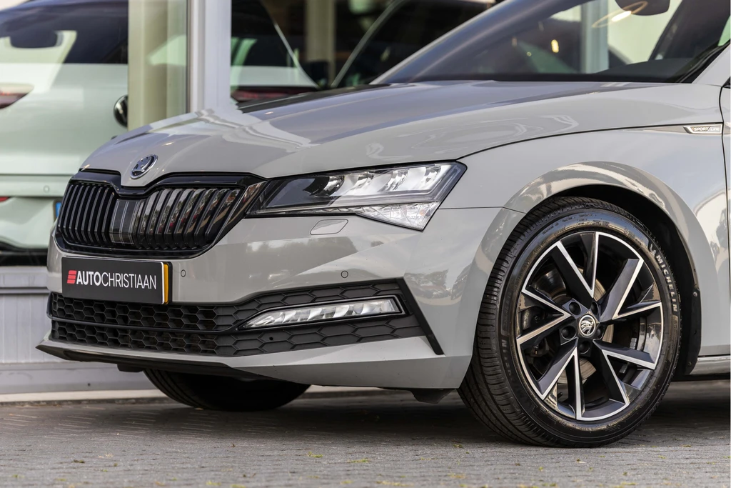 Škoda Superb – foto 17