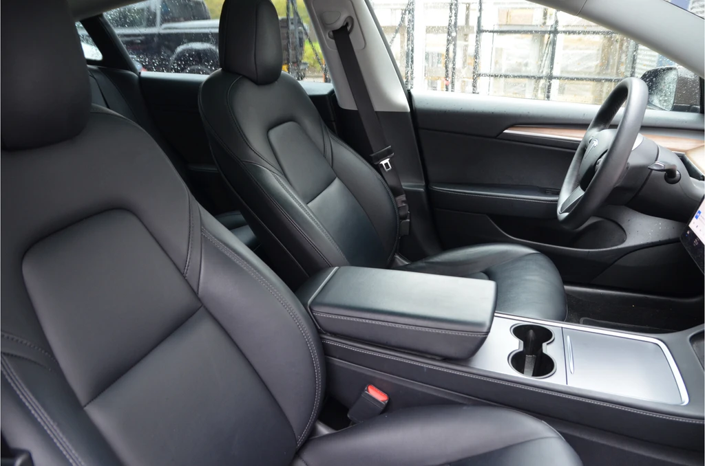 Tesla Model 3 – foto 7