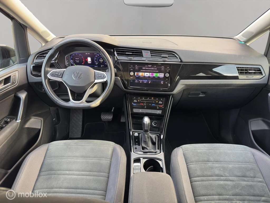 Volkswagen Touran – foto 14