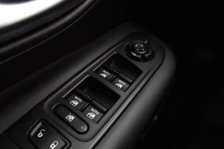 Jeep Renegade – thumbnail 18
