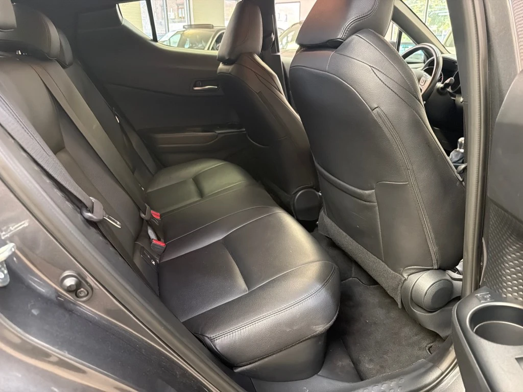 Toyota C-HR – foto 17