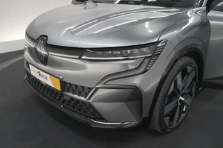 Renault Megane E-Tech – thumbnail 23