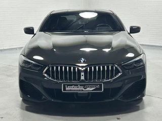 BMW 8 Serie – thumbnail 18