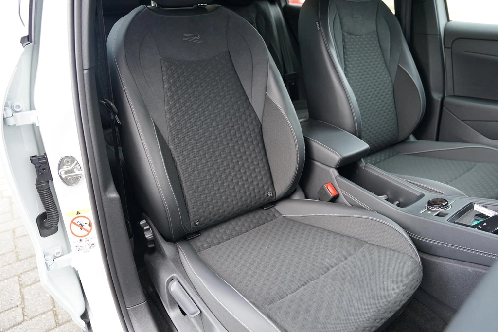 Volkswagen T-Roc – foto 15