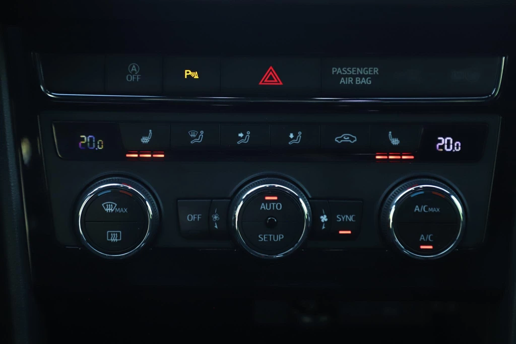 SEAT Leon – foto 11
