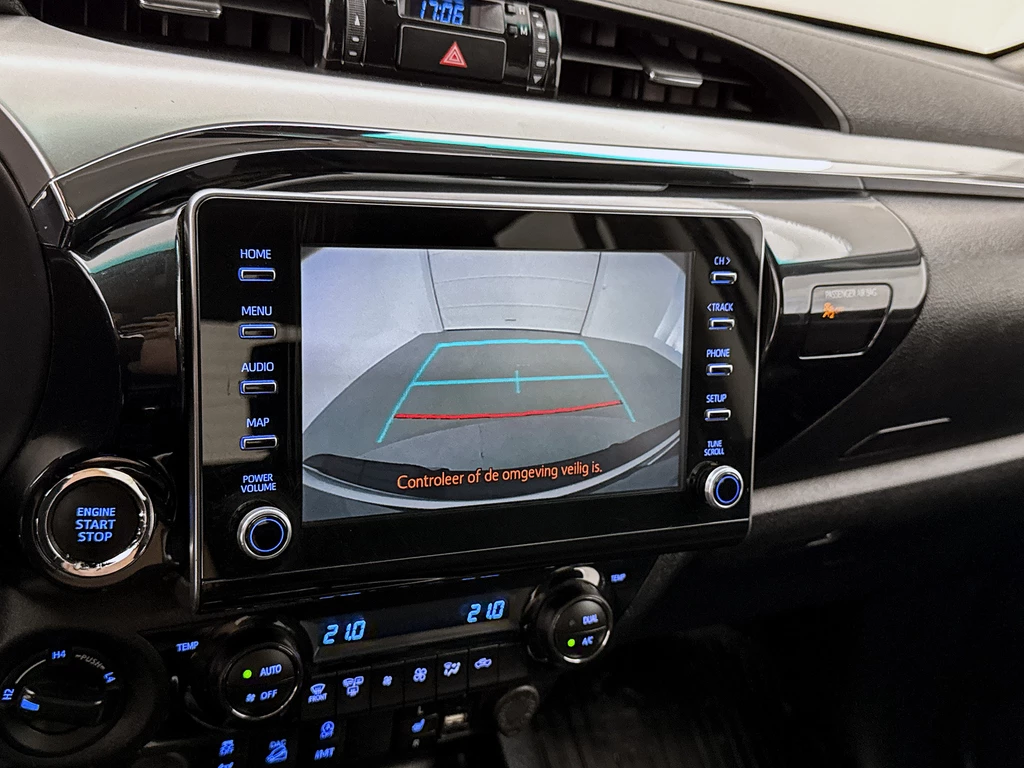 Toyota Hilux – foto 21