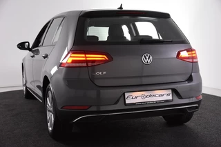 Volkswagen Golf – thumbnail 8