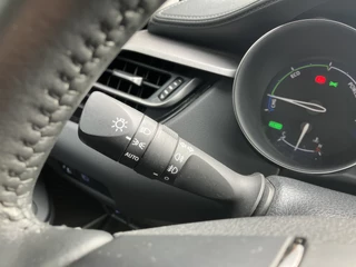Toyota C-HR – thumbnail 30
