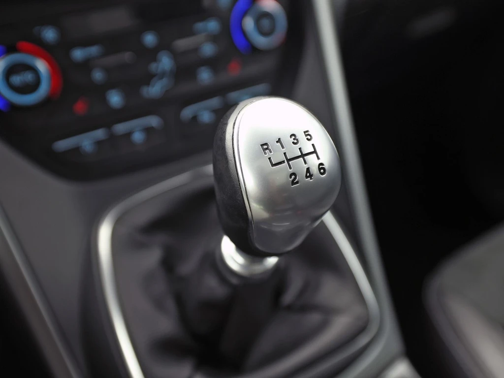 Ford Kuga – foto 39