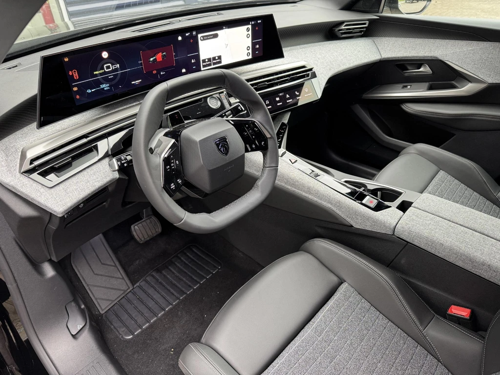 Peugeot e-3008 – foto 8