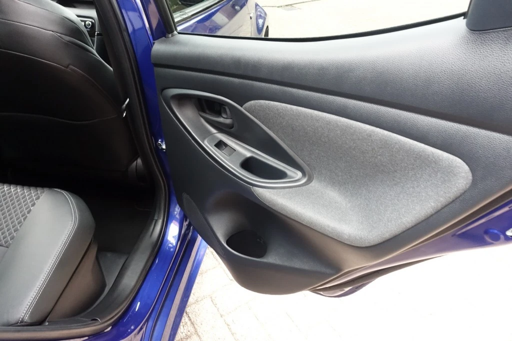 Toyota Yaris – foto 9